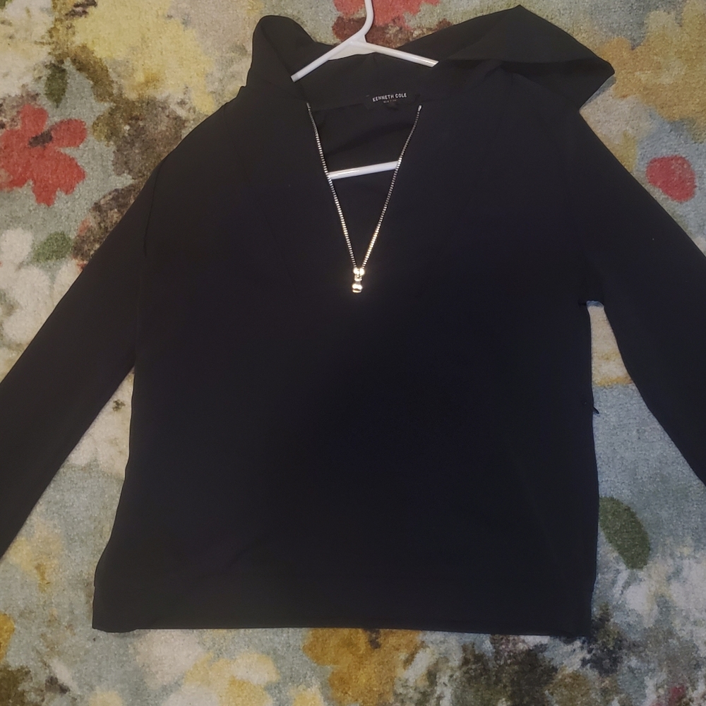 KENNETH COLE Half Zip Semi Cropped Hoodie